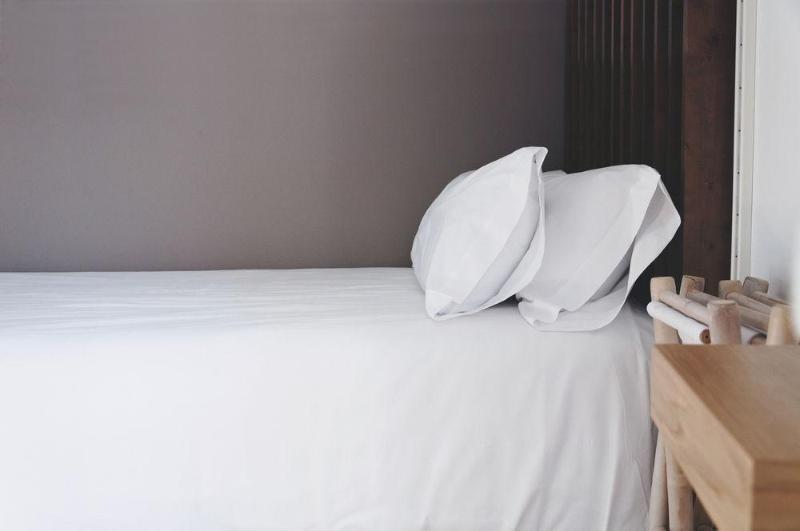 Cosmopolitan Boutique Rambla Hotel Барселона Екстериор снимка